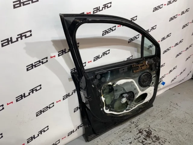 Дверь передняя левая для Citroen C4 Седан 2010-2016 на фотографиях