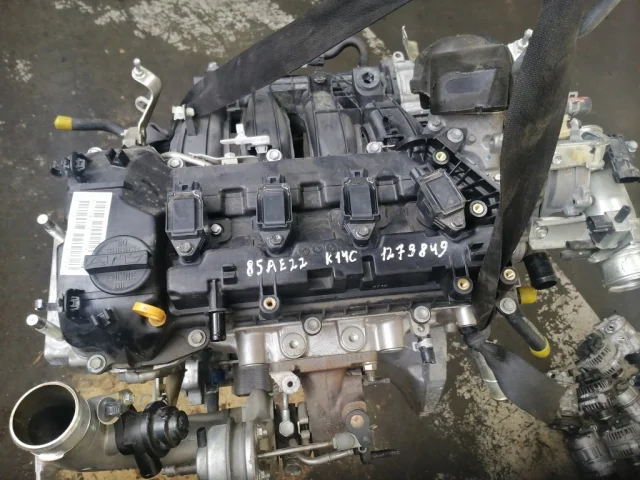 Двигатель без навесного для Toyota Camry XV50 II rest 2017-2018 на фотографиях