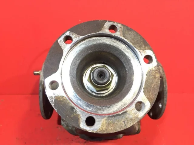 Редуктор заднего моста для Mitsubishi Pajero V70 5dr (JDM) 1999-2006 на фотографиях