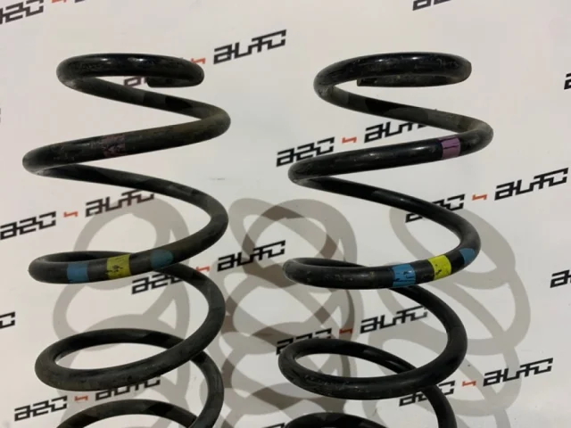 Пружина амортизатора задняя для Citroen C4 Хэтчбек 2004-2011 на фотографиях