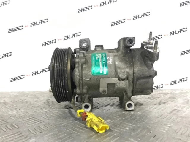Компрессор кондиционера для Citroen C4 Хэтчбек 3dr 2004-2011 на фотографиях