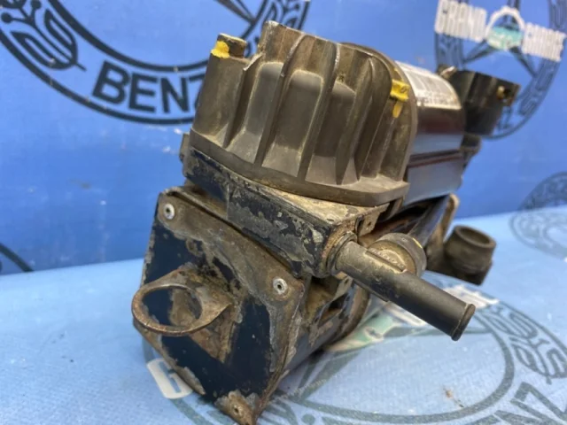 Компрессор пневмоподвески передний для Mercedes-Benz S class W220 1998-2005 на фотографиях