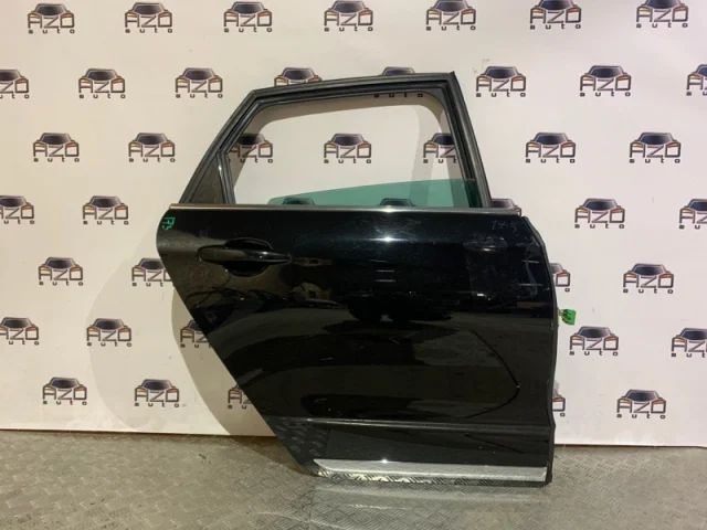 Двери для Citroen C4 Хэтчбек 2004-2011 на фотографиях