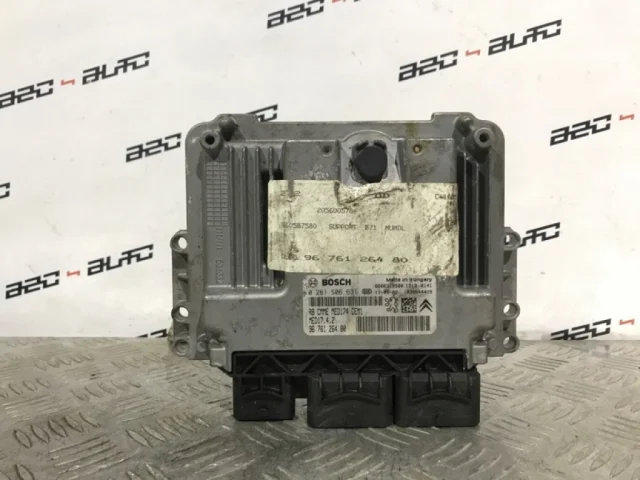 Блок управления двигателем для Citroen C4 Седан 2010-2016 на фотографиях