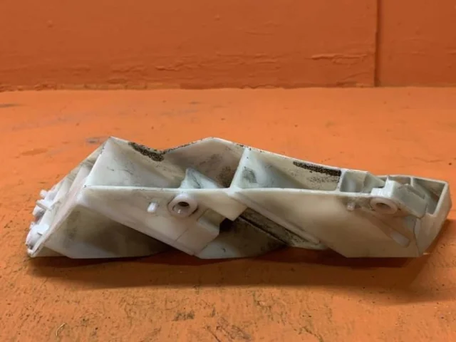 Усилитель переднего бампера для Infiniti QX 70 2013-2019 на фотографиях