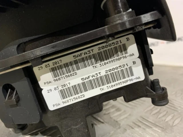 Подушка безопасности водителя для Citroen C4 Хэтчбек 2010-2016 на фотографиях