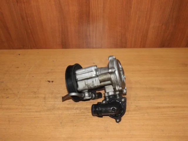 Насос ГУР для BMW 1er Е81 2007-2012 на фотографиях