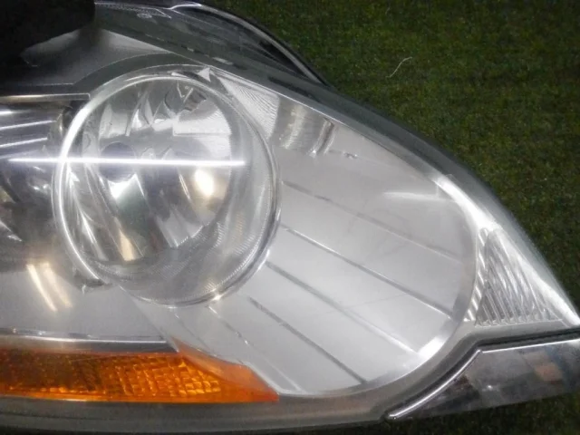 Фара левая для Ford Kuga CBV 2008-2013 на фотографиях