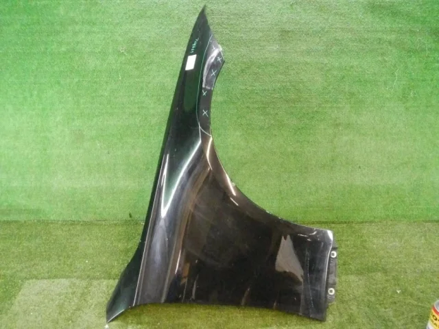 Крылья для Mercedes-Benz S class W223 2021+ на фотографиях