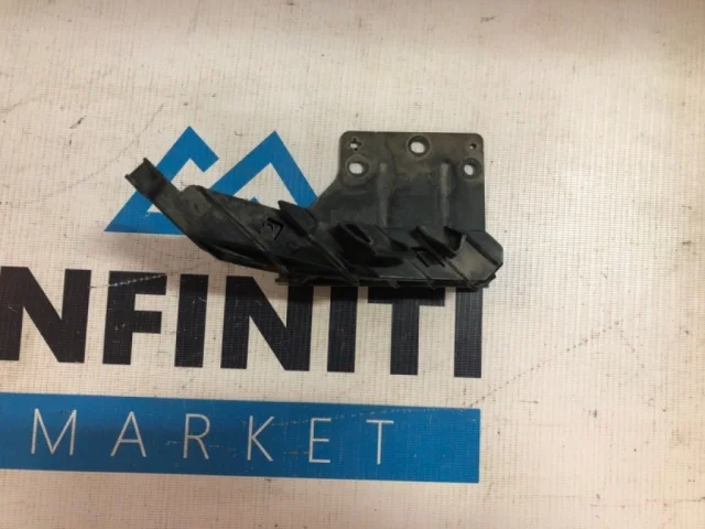 Усилитель переднего бампера для Infiniti QX 70 2013-2019 на фотографиях