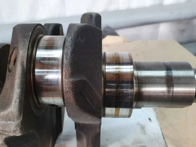 Коленвал для Nissan Teana J31 2003-2007 на фотографиях