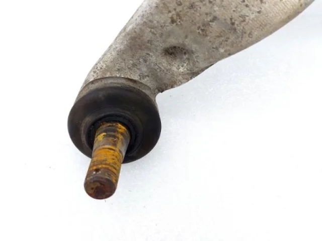 Рычаг передний правый нижний для Infiniti FX S50 2003-2008 на фотографиях