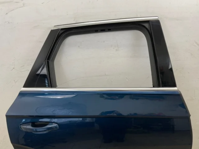 Дверь задняя правая для Volkswagen Touareg III (CR) 2018+ на фотографиях