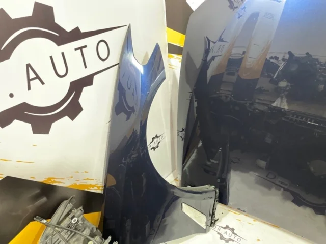 Генератор для BMW 5er Е39 Touring 1997-2004 на фотографиях