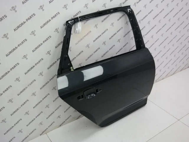 Двери для Audi A4 B9 Avant 2015+ на фотографиях