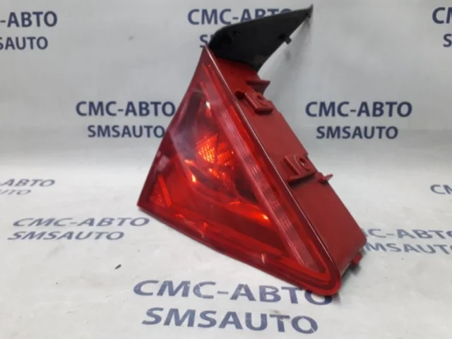 Фонарь внутренний левый для Audi A7 4G 2010-2014 на фотографиях