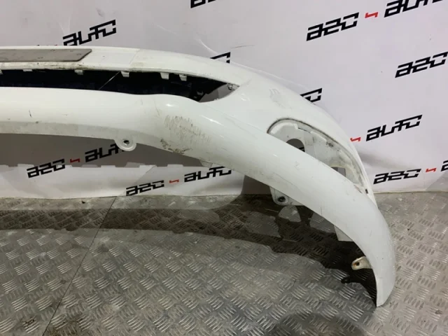 Бампер передний для Citroen C4 Седан 2010-2016 на фотографиях