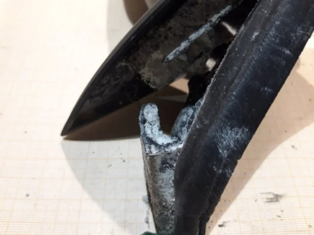 Стекла и зеркала для Volkswagen Passat Variant (B6, Typ 3C) 2004-2010 на фотографиях