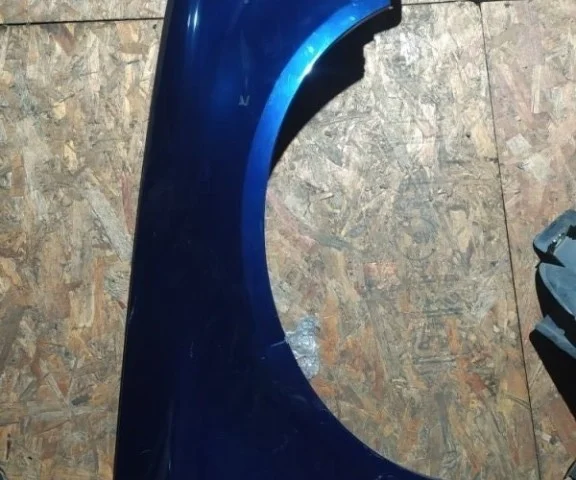 Крылья для Volkswagen Passat Variant (B6, Typ 3C) 2004-2010 на фотографиях