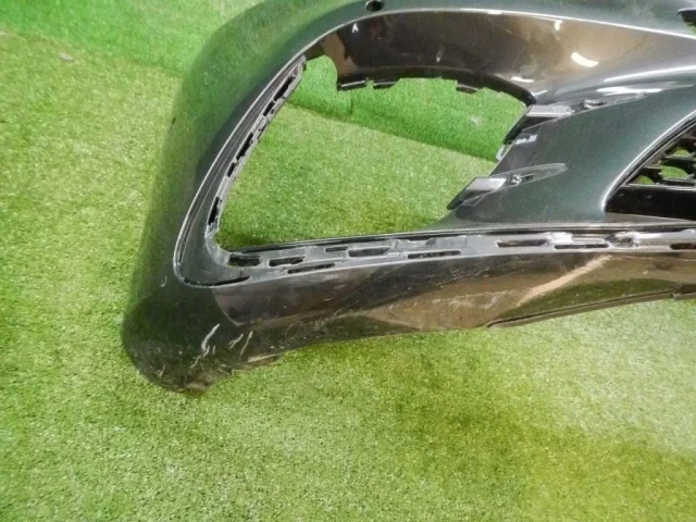 Бампер передний для Mercedes-Benz S class W223 2021+ на фотографиях