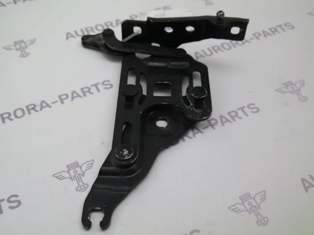 Петля капота правая для BMW X5 Е70 2006-2013 на фотографиях