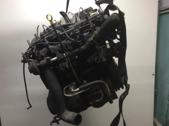 Двигатель для Ford Transit 2000-2006 Автобус на фотографиях