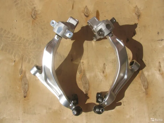 Рычаг передний правый нижний для Infiniti FX S51 2008-2013 на фотографиях