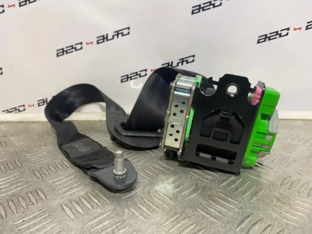 Ремень безопасности передний левый для Citroen C4 Хэтчбек 2010-2016 на фотографиях