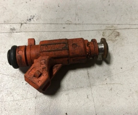 Форсунка топливная для Citroen C4 Хэтчбек 2004-2011 на фотографиях