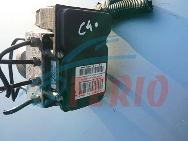 Блок ABS для Citroen C4 Седан 2010-2016 на фотографиях