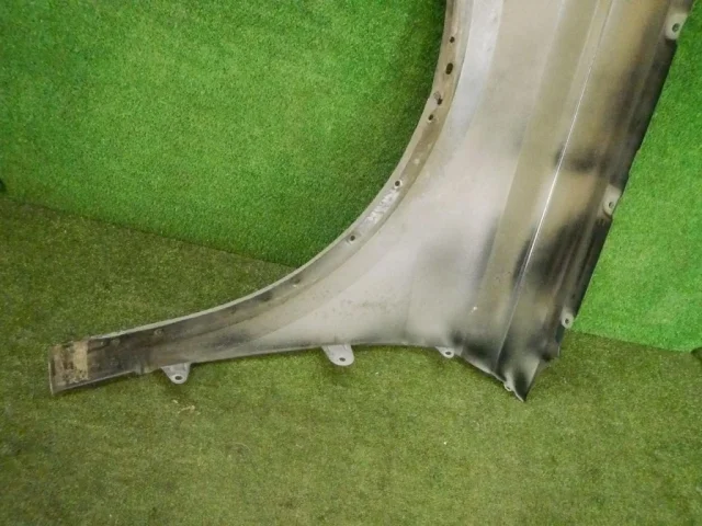 Крылья для Audi Q8 4M 2018-2023 на фотографиях