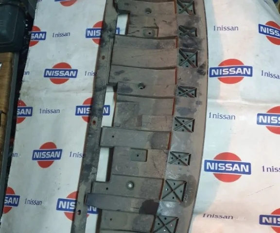 Спойлер переднего бампера для Nissan X-Trail T32 RU 2015-2022 на фотографиях