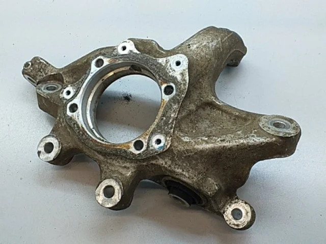 Кулак задний правый для Mercedes-Benz S class W222 2013-2017 на фотографиях