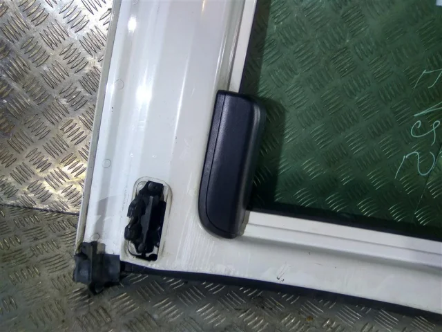 Дверь задняя левая для Peugeot Partner Origin 2008-2011 на фотографиях
