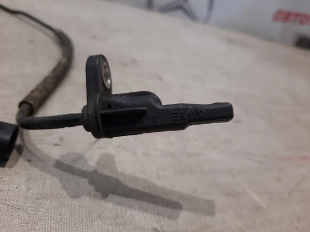 Импульсный датчик АКПП для BMW 3er F30 2011-2019 на фотографиях