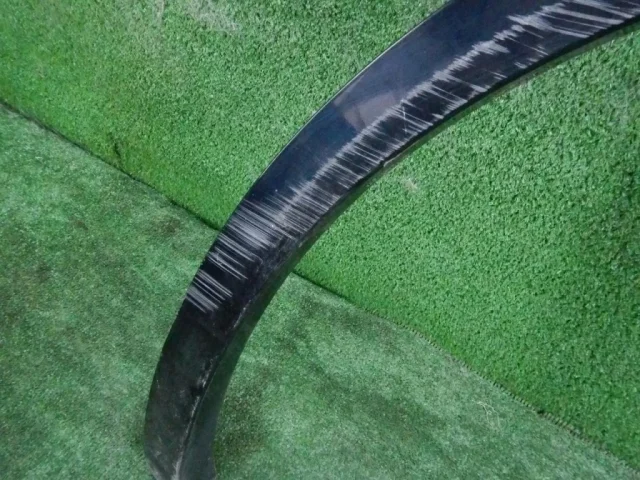 Расширитель арок задний правый для Volkswagen Touareg III (CR) 2018+ на фотографиях