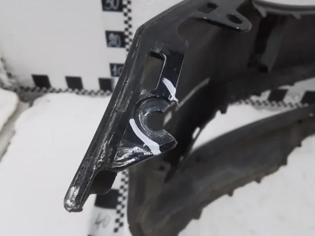 Бампер для Volkswagen Passat (B8.5) 2019+ на фотографиях