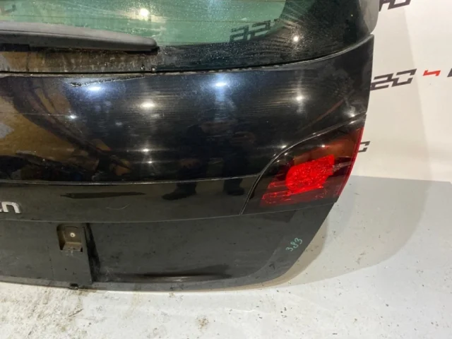 Крышка багажника для Citroen DS4 2011-2016 на фотографиях