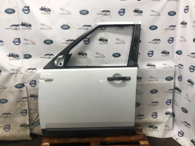 Дверь передняя левая для Land Rover Discovery L319 Rest 2013-2017 на фотографиях