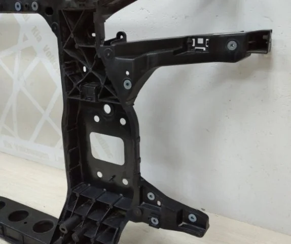 Панель радиатора (телевизор) для Hyundai Tucson NX4 2020+ на фотографиях