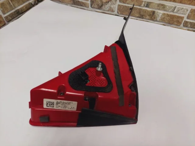 Фонарь внутренний левый для Audi A7 4G 2010-2014 на фотографиях