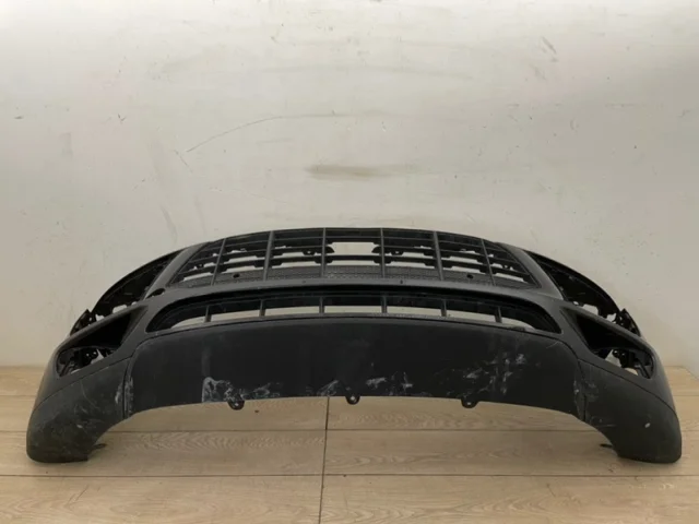 Бампер передний для Porsche Macan 95B 2014-2023 на фотографиях