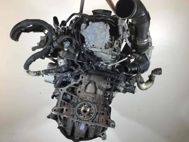 Двигатель без навесного для Volkswagen Caddy IV (2K) 2015-2020 на фотографиях