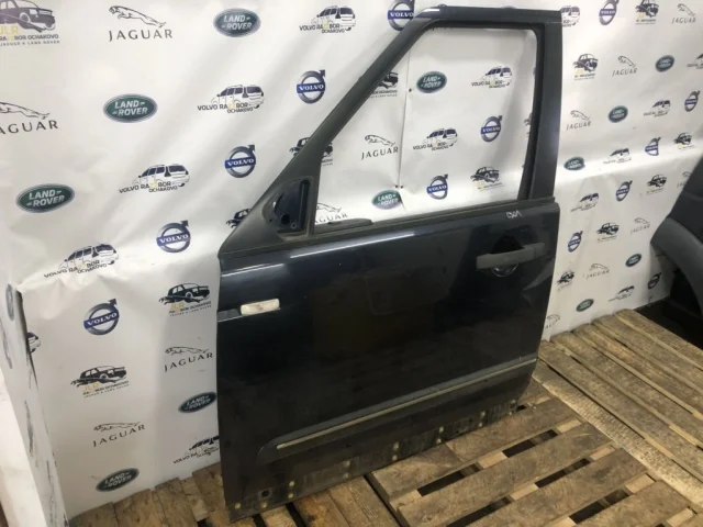 Дверь передняя левая для Land Rover Discovery L319 Rest 2013-2017 на фотографиях