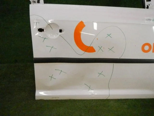 Дверь передняя правая для Volkswagen Caddy IV (2K) 2015-2020 на фотографиях