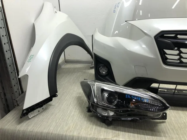 Фара ксенон левая для Subaru XV GT/G24 2017+ на фотографиях