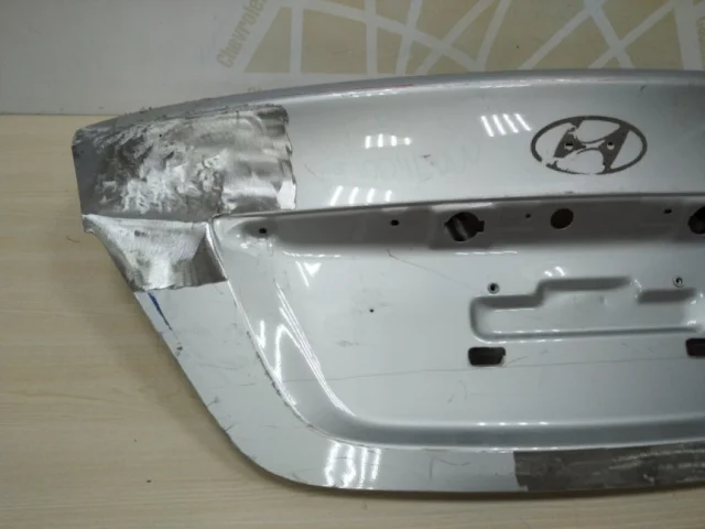 Крышка багажника для Hyundai Accent 4 Седан RB 2010-2017 на фотографиях