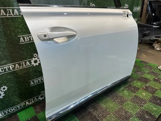 Дверь передняя правая для Lexus RX GGL10,15,16W, GYL10,15,16W (JDM) 2009-2014 на фотографиях
