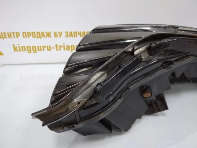 Фары для Hyundai Tucson NX4 2020+ на фотографиях