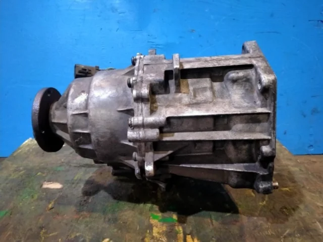 Раздатка для Ford Explorer UN152 2001-2005 на фотографиях